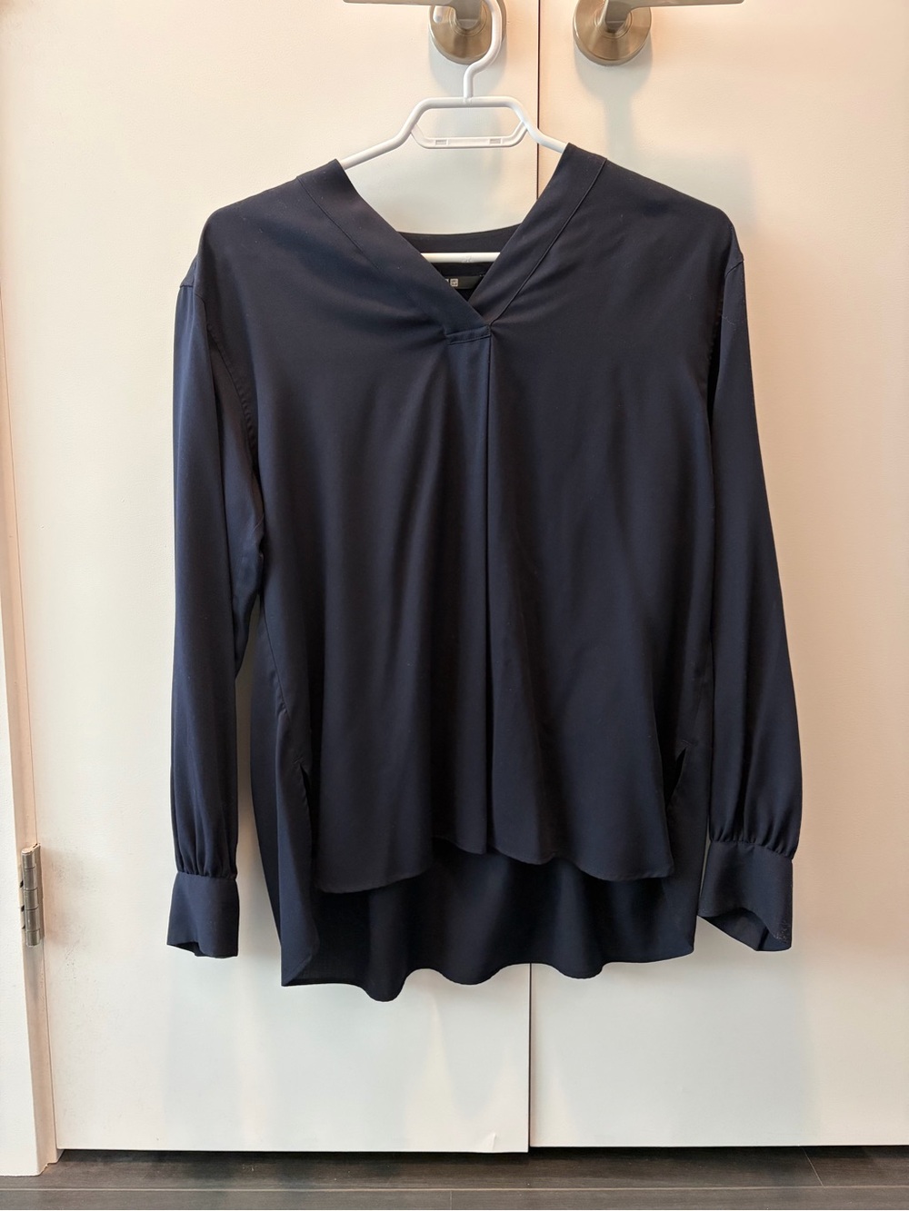 Uniqlo Navy V-Neck Long Sleeve Blouse